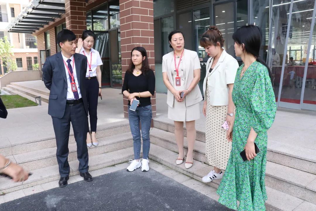 【培文資訊】邵水娥董事長(zhǎng)一行蒞臨我校考察交流