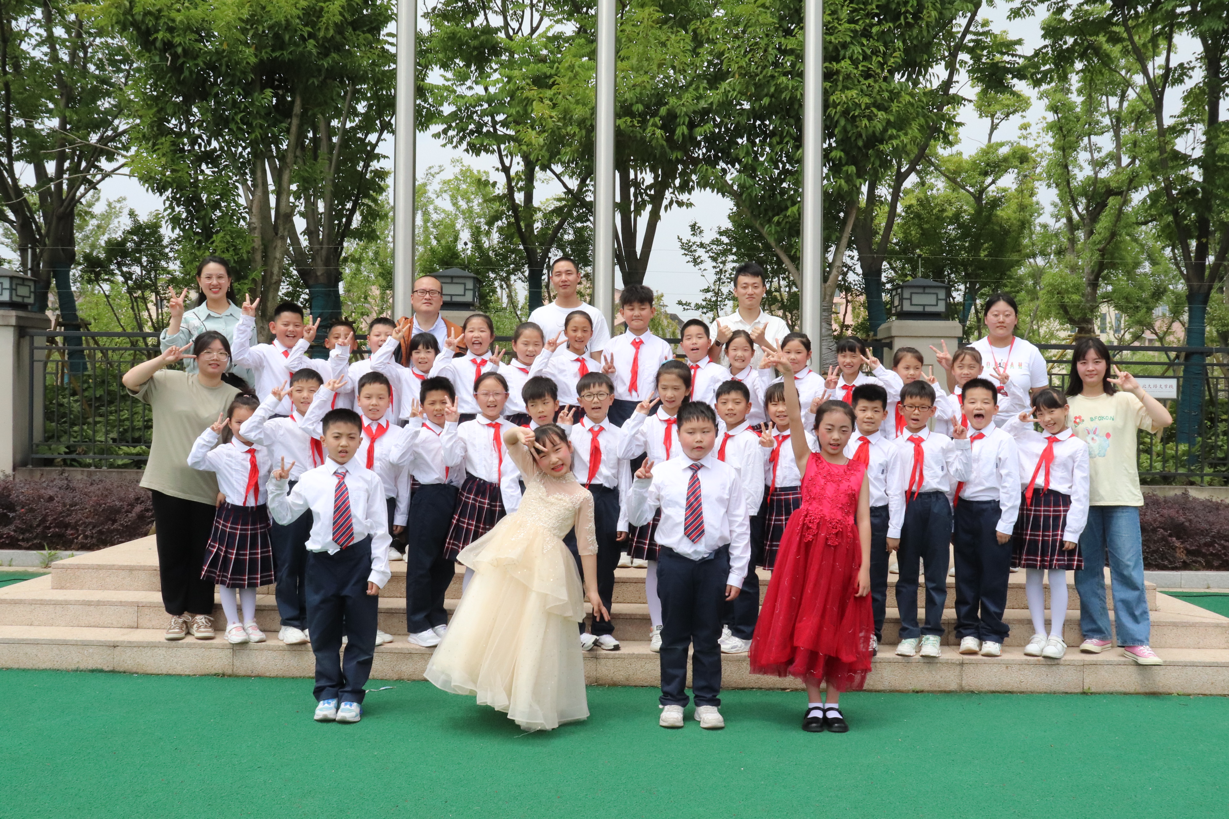【培文動態(tài)】科技點亮夢想 創(chuàng)造無限可能——小學(xué)部科學(xué)學(xué)科節(jié)開幕式