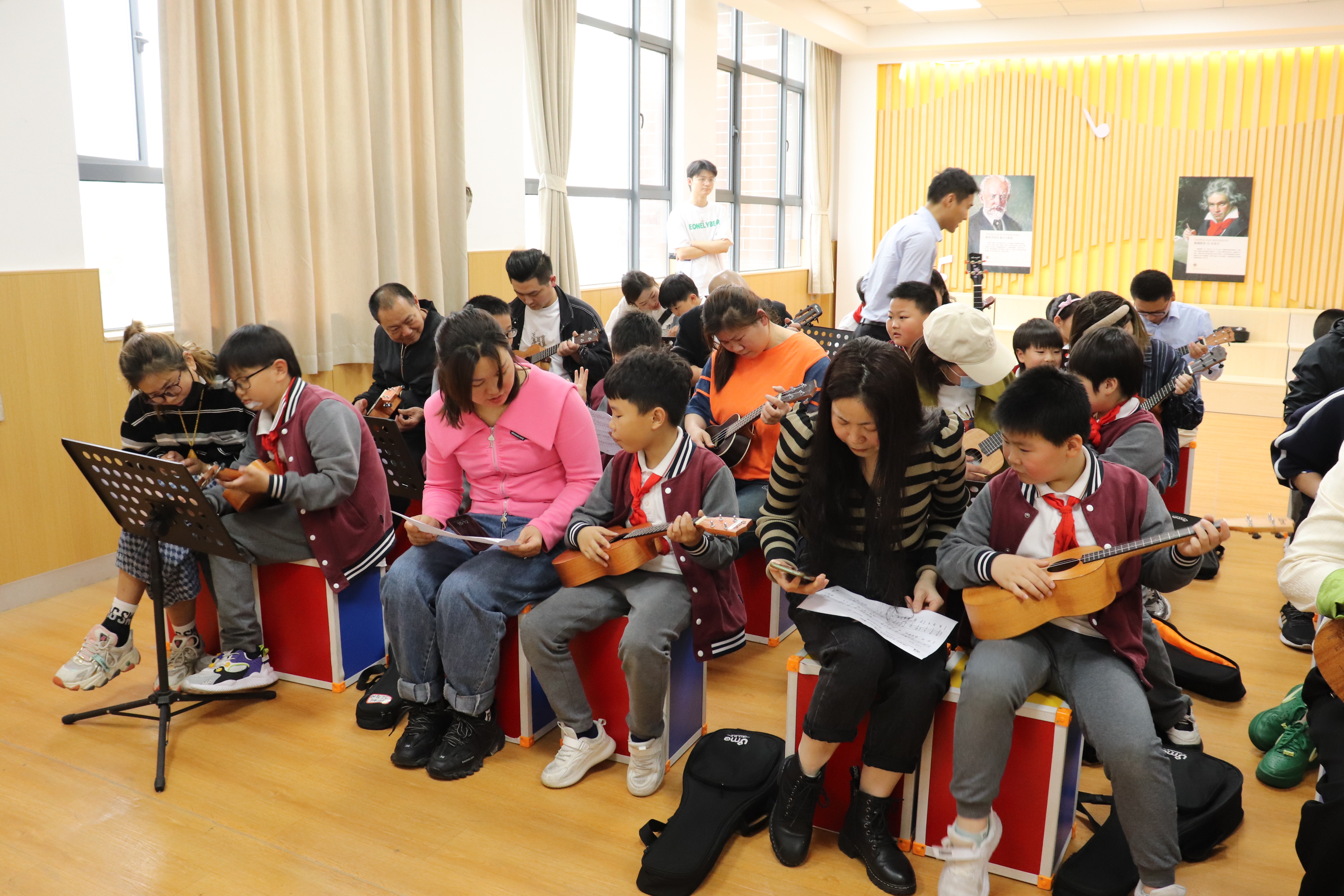 世界讀書日，書香滿校園。